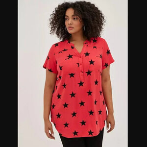 Torrid Harper Rayon Twill Pullover Short Sleeve Tunic Blouse